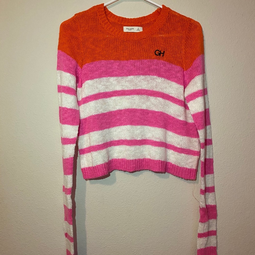 Gilly Hicks sweater